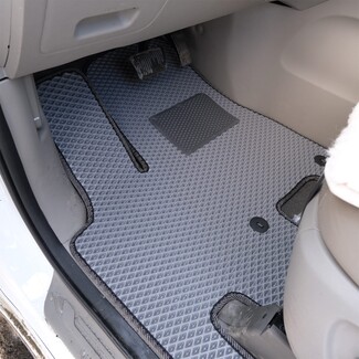 Ворсовые коврики на KIA Carnival III 7 мест 2014&nbsp;-&nbsp;2021 в Брянске