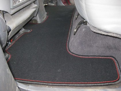 Ворсовые коврики на Toyota Land Cruiser 80 1990 - 1997 в Брянске