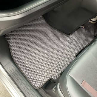 Ворсовые коврики на Toyota Voxy (R80) 2014 - 2021 в Брянске