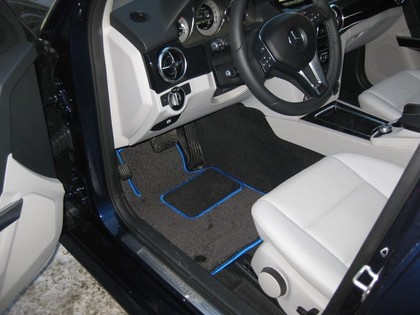 Ворсовые коврики на Mercedes GLK (X204) 2008 - 2015 в Брянске