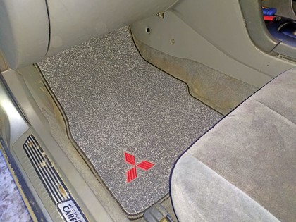 Ворсовые коврики на Mitsubishi Galant VIII 1996 - 2005 в Брянске