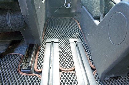 Ворсовые коврики на Nissan Serena (C26) 2010 - 2016 в Брянске